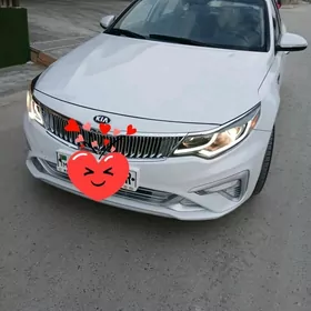 Kia Optima 2020