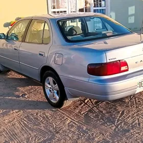 Toyota Camry 1995