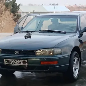 Toyota Camry 1993