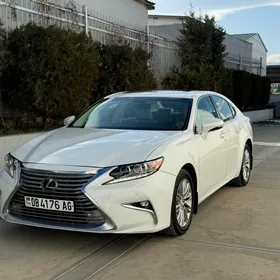 Lexus ES 350 2016