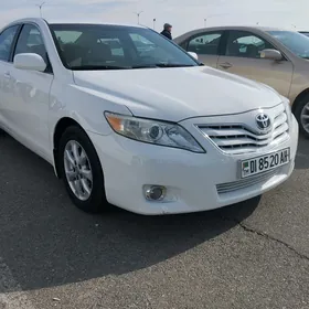 Toyota Camry 2010