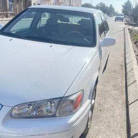 Toyota Camry 1999