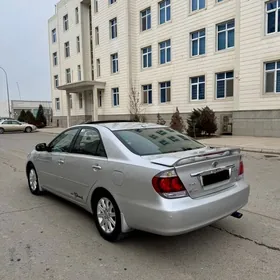 Toyota Camry 2005