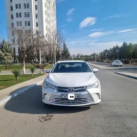 Toyota Camry 2016