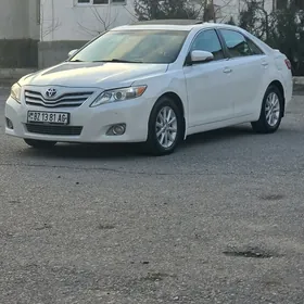 Toyota Camry 2010