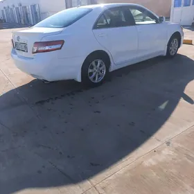 Toyota Camry 2010