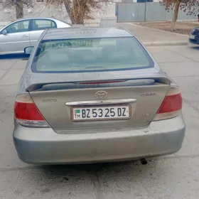 Toyota Camry 2005