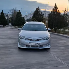 Toyota Camry 2013