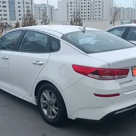 Kia Optima 2020