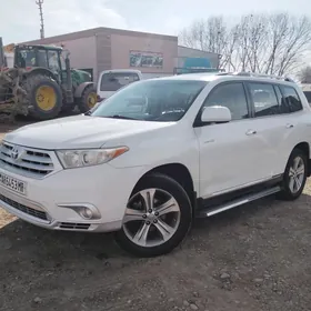 Toyota Highlander 2012