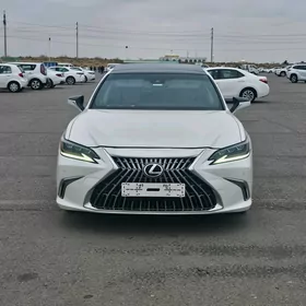 Lexus ES 350 2020