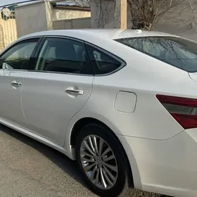 Toyota Avalon 2013