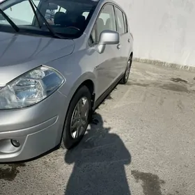 Nissan Versa 2010