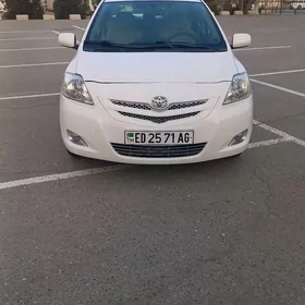 Toyota Yaris 2008