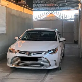 Toyota Avalon 2018