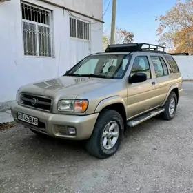 Nissan Pathfinder 2002