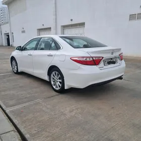 Toyota Camry 2017