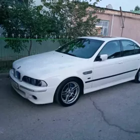 BMW E39 2003