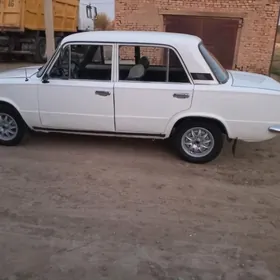 Lada 2104 1984