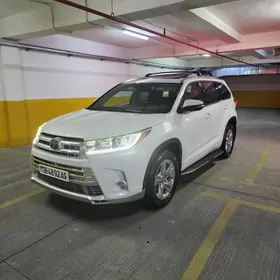 Toyota Highlander 2017