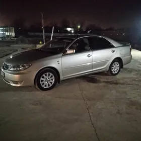 Toyota Camry 2003