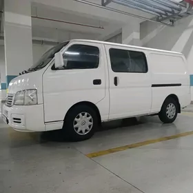 Nissan Urvan 2006