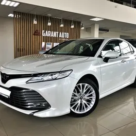 Toyota Camry 2020