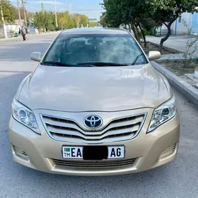 Toyota Camry 2011