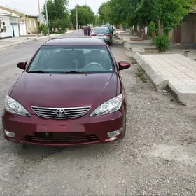 Toyota Camry 2005