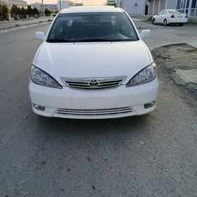 Toyota Camry 2004