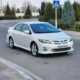 Toyota Corolla 2011