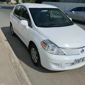 Nissan Versa 2010