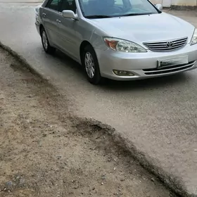 Toyota Camry 2001