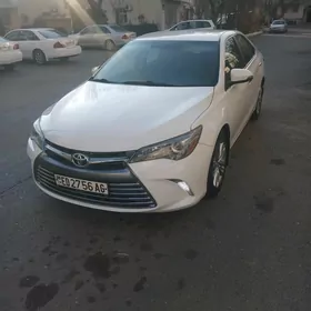 Toyota Camry 2016