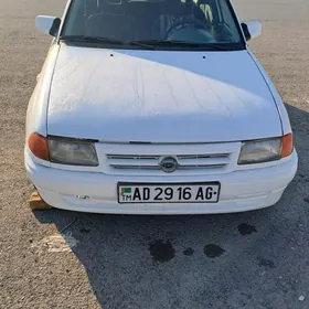 Opel Astra 1992