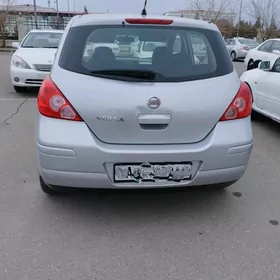 Nissan Versa 2009