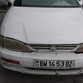 Toyota Camry 1993