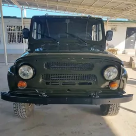 UAZ 469 1995