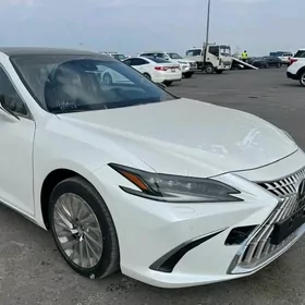 Lexus ES 350 2024