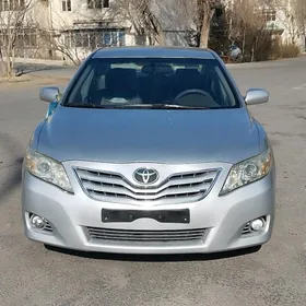 Toyota Camry 2010