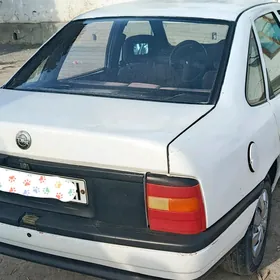 Opel Vectra 1990