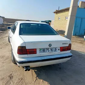 BMW 520 1989