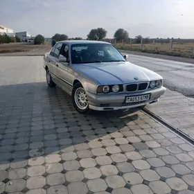 BMW 525 1990