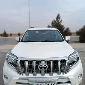 Toyota Land Cruiser Prado 2014