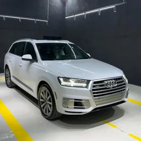 Audi Q7 2018