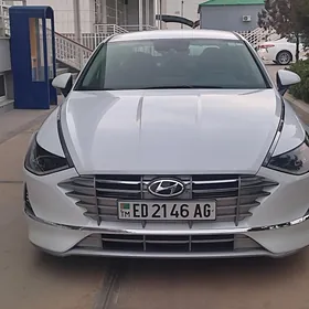 Hyundai Sonata 2022