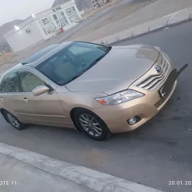 Toyota Camry 2010