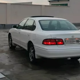 Toyota Avalon 1999