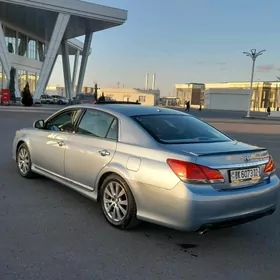 Toyota Avalon 2011