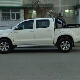 Toyota Hilux 2012